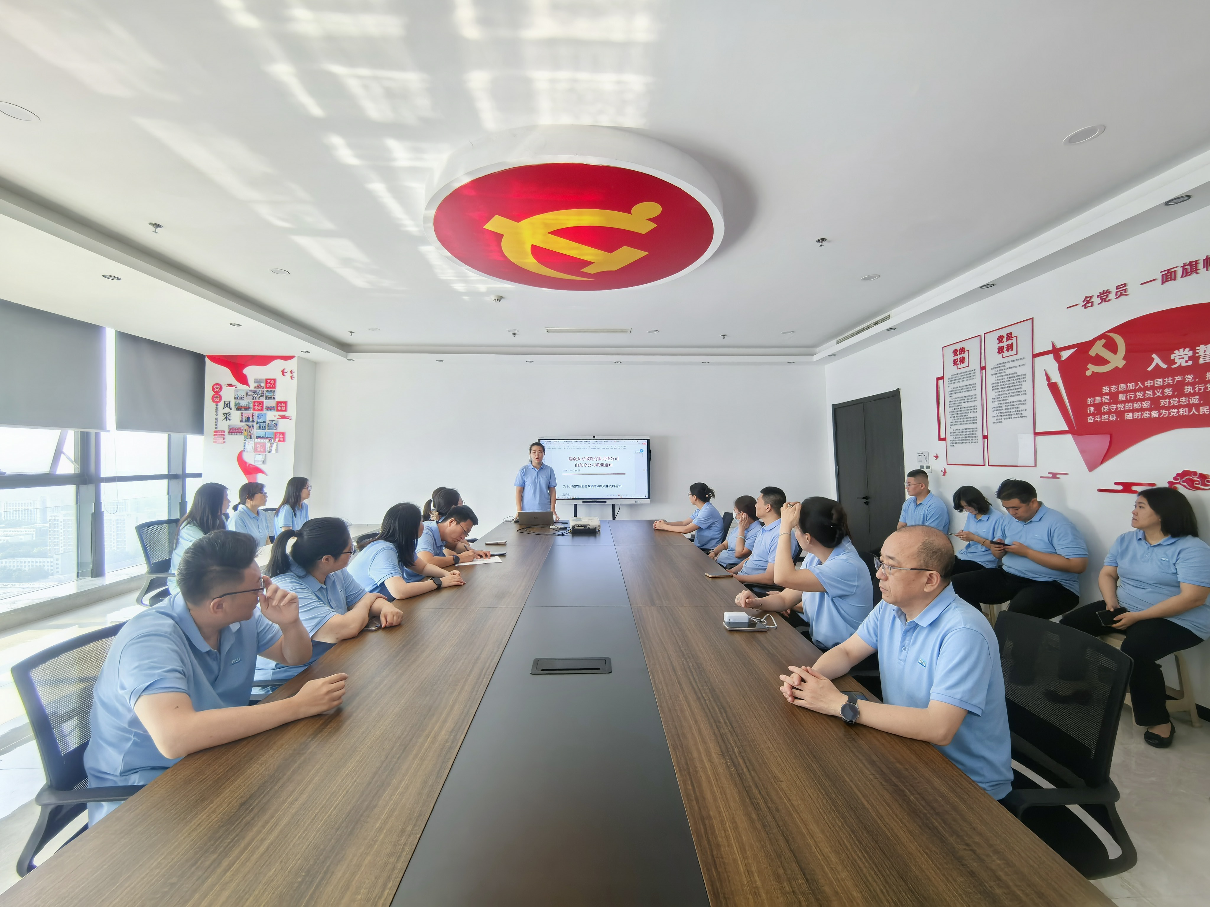 图片12 图片12